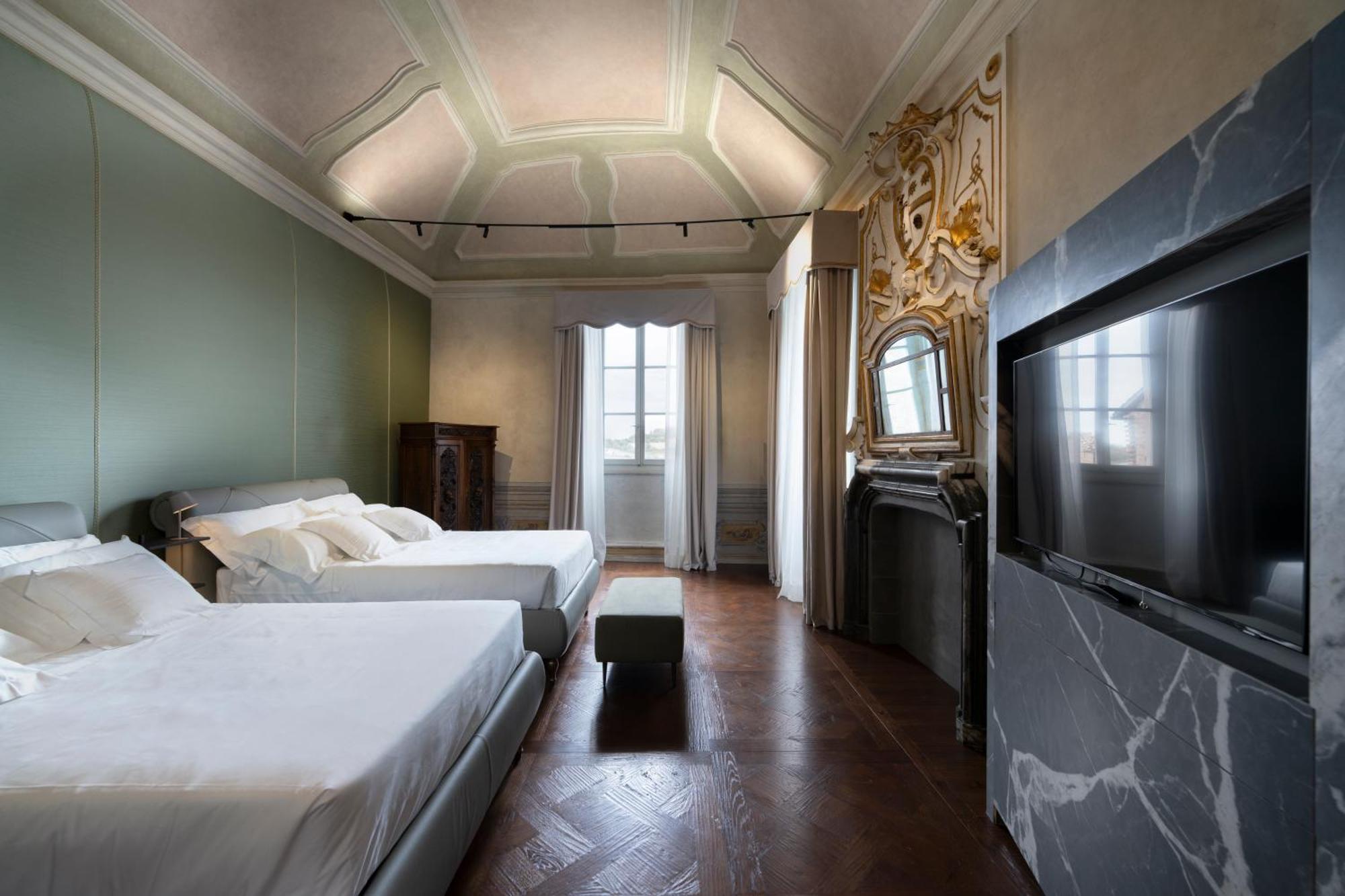 Palazzo Giusti Suites And Spa Ουρμπίνο Εξωτερικό φωτογραφία