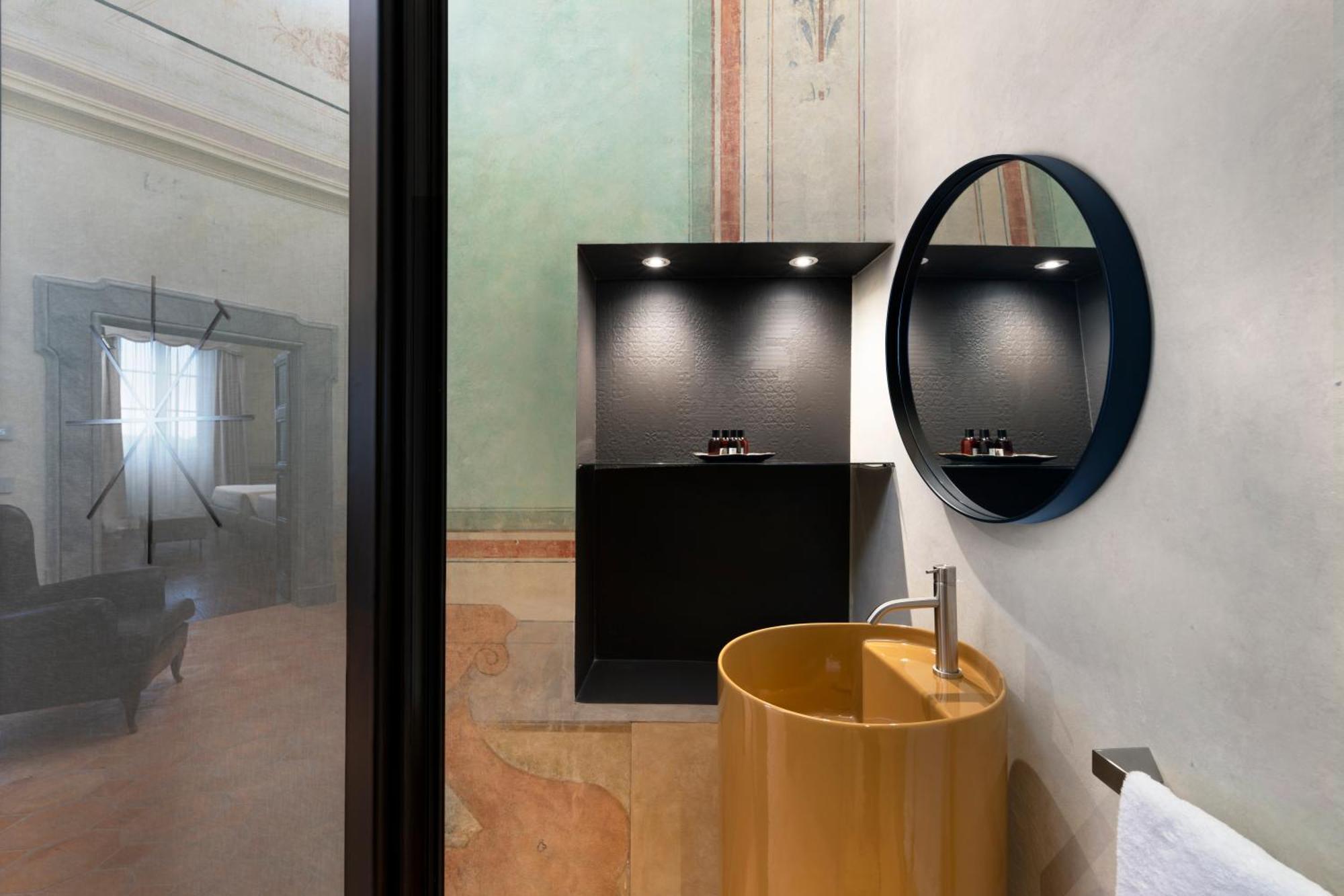 Palazzo Giusti Suites And Spa Ουρμπίνο Εξωτερικό φωτογραφία